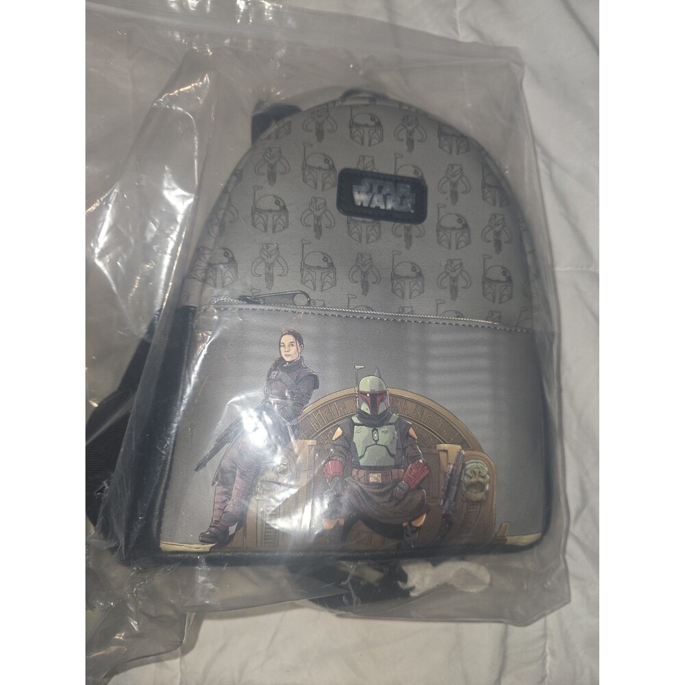 NWT Star wars the mandalorian the book of boba fett mini backpack bookbag purse!